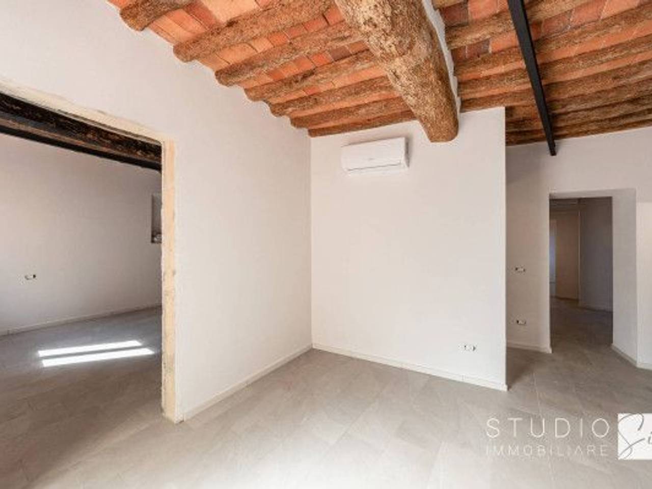appartamento in vendita a Pistoia in zona Centro Città