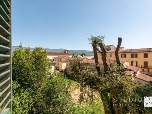 appartamento in vendita a Pistoia in zona Centro Città