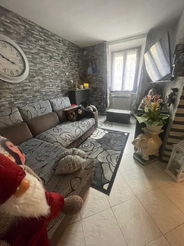 casa indipendente in vendita a Pistoia in zona Spazzavento