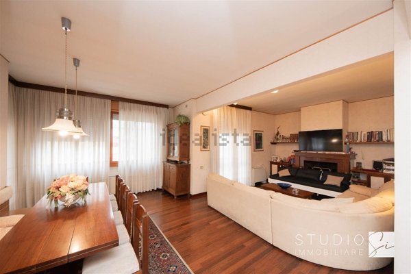 appartamento in vendita a Pistoia in zona Stadio