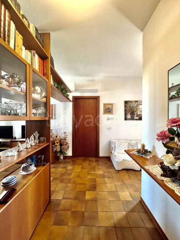 appartamento in vendita a Pistoia in zona Pontelungo