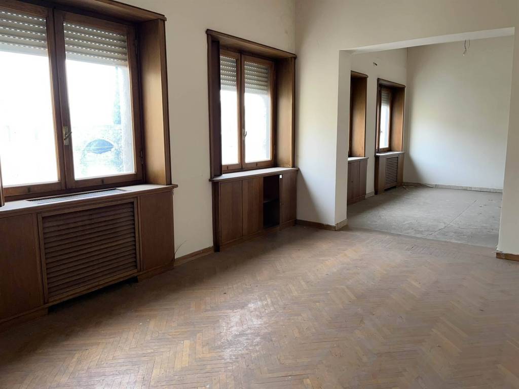 appartamento in vendita a Pistoia in zona Centro Città