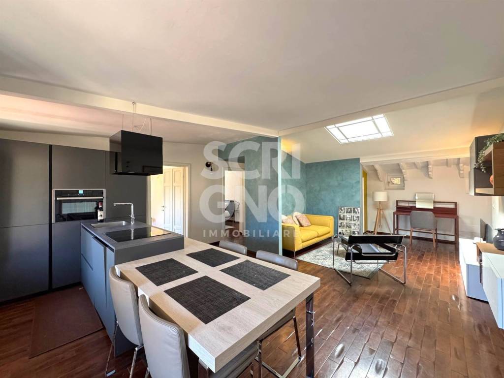 appartamento in vendita a Pistoia in zona Centro Città
