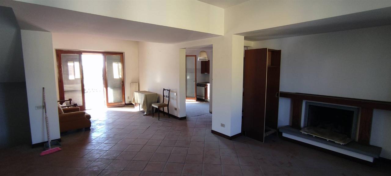 casa indipendente in vendita a Pistoia