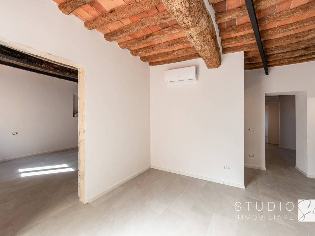 appartamento in vendita a Pistoia in zona Centro Città