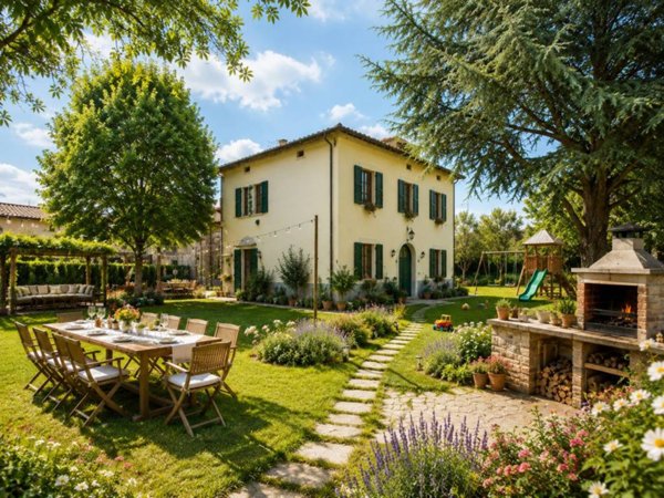 casa indipendente in vendita a Pistoia