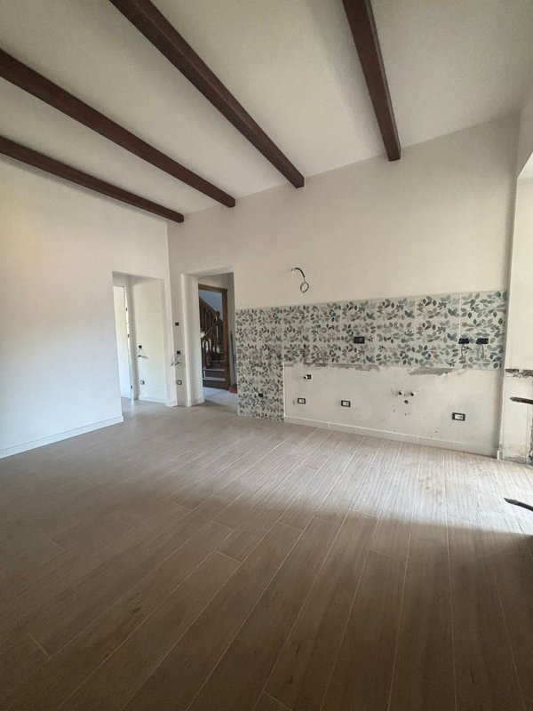 appartamento in vendita a Pistoia in zona Valdibrana
