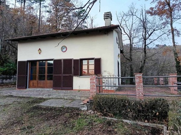 casa indipendente in vendita a Pistoia in zona San Felice