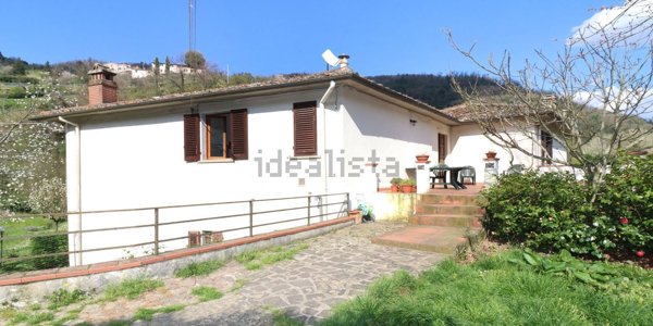 appartamento in vendita a Pistoia in zona Campiglio