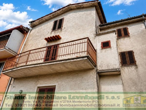casa indipendente in vendita a Pistoia in zona Baggio