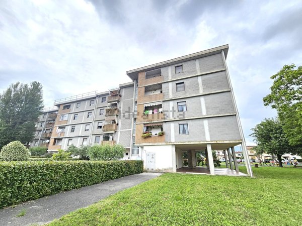 appartamento in vendita a Pistoia in zona Pontelungo