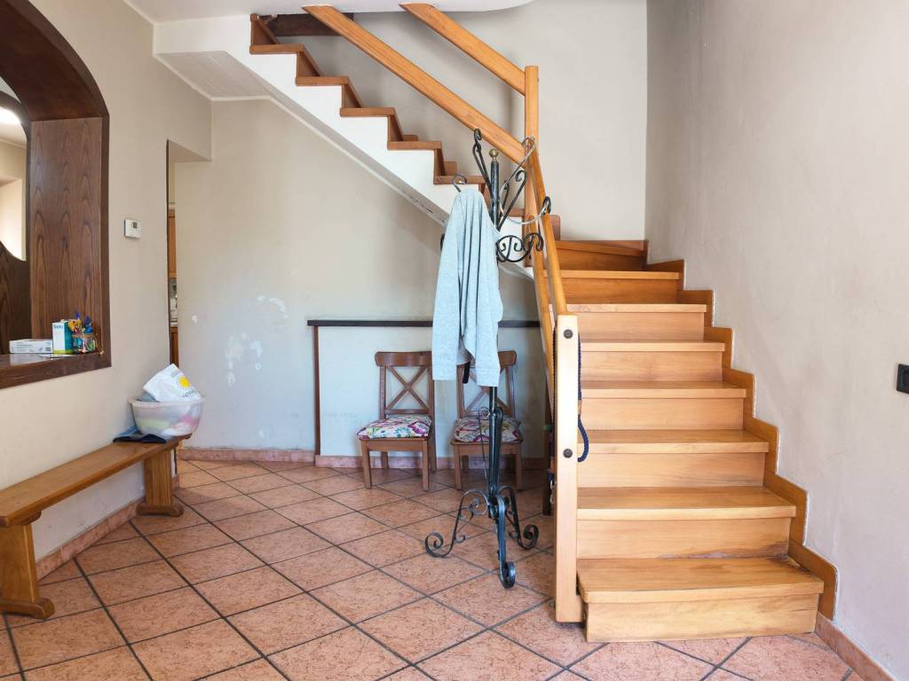 casa indipendente in vendita a Pistoia in zona Acqualunga