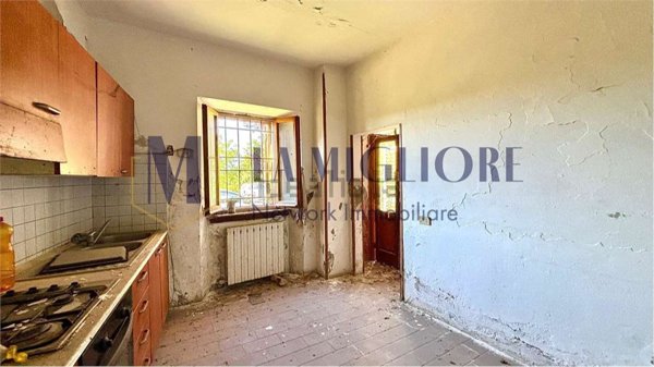 appartamento in vendita a Pistoia in zona Bottegone