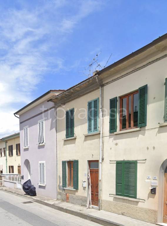 casa indipendente in vendita a Pistoia
