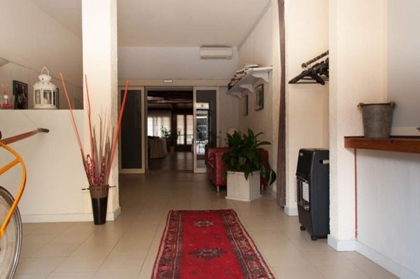 casa indipendente in vendita a Pistoia in zona Spazzavento
