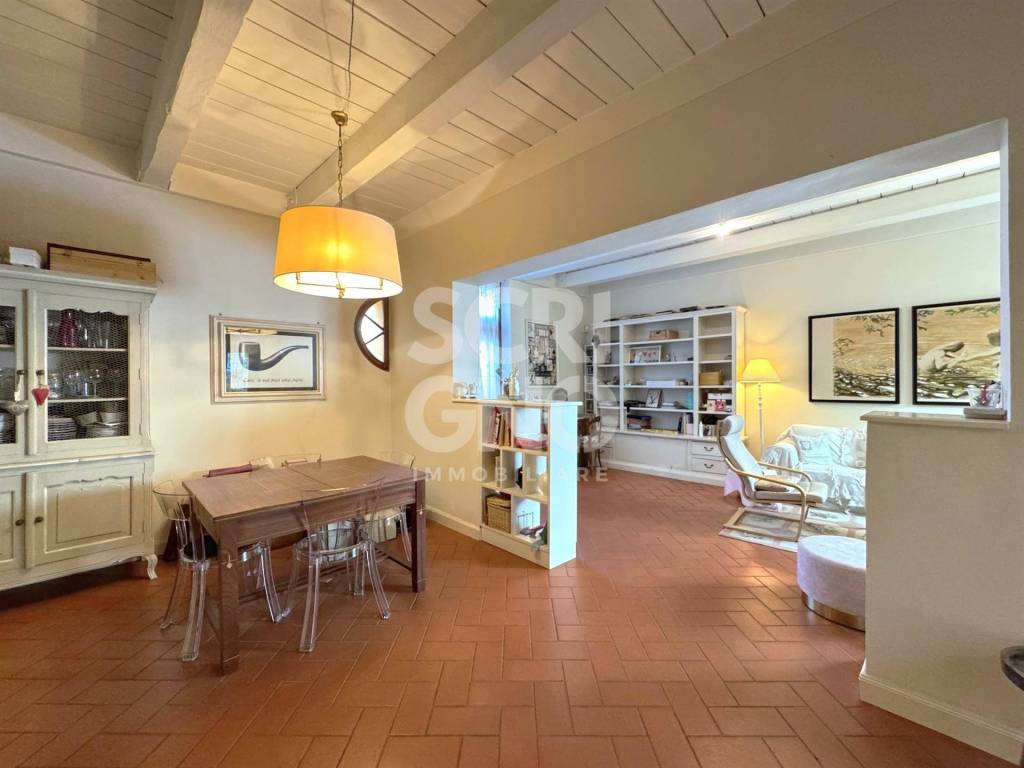 casa indipendente in vendita a Pistoia in zona Cacciaia