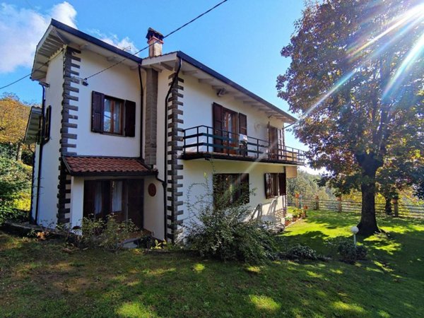 casa indipendente in vendita a Pistoia in zona La Cugna