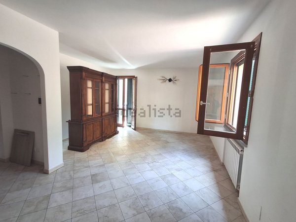 casa indipendente in vendita a Pistoia in zona Stadio