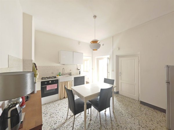 appartamento in vendita a Pistoia in zona Centro Città