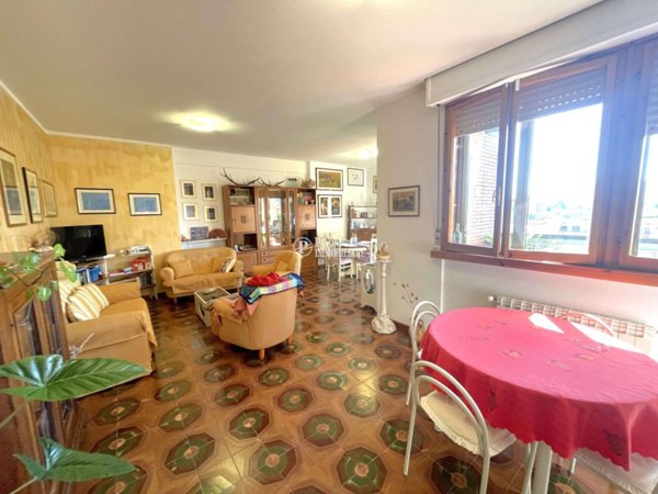 appartamento in vendita a Pistoia in zona Acqualunga