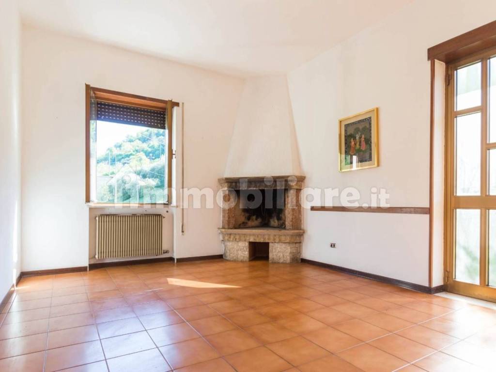 appartamento in vendita a Pistoia in zona Centro Città