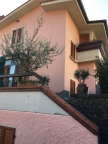 casa indipendente in vendita a Pistoia