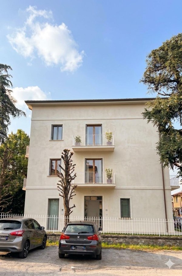 appartamento in vendita a Pistoia in zona Pontelungo