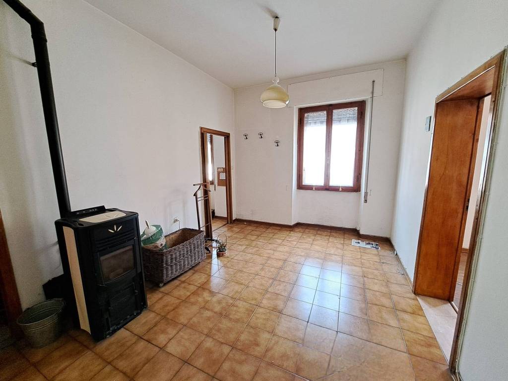 appartamento in vendita a Pistoia in zona Cireglio