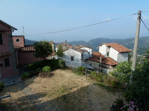 casa indipendente in vendita a Pistoia in zona Baggio