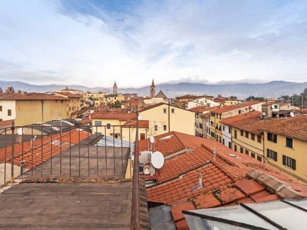 appartamento in vendita a Pistoia in zona Centro Città
