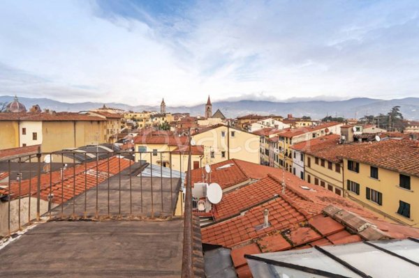 appartamento in vendita a Pistoia in zona Centro Città