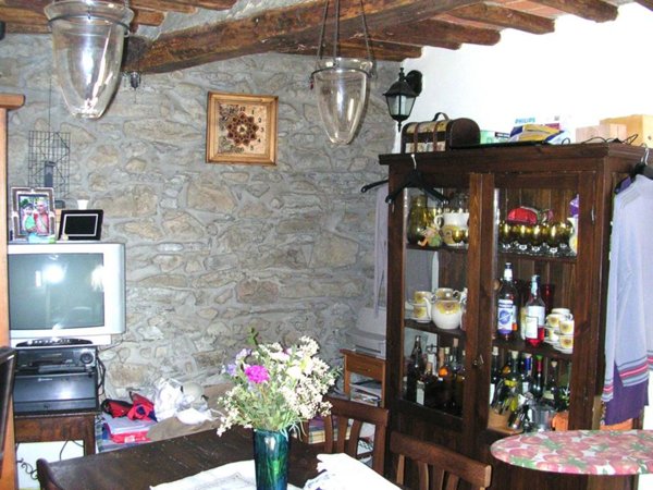 casa indipendente in vendita a Pistoia in zona Baggio