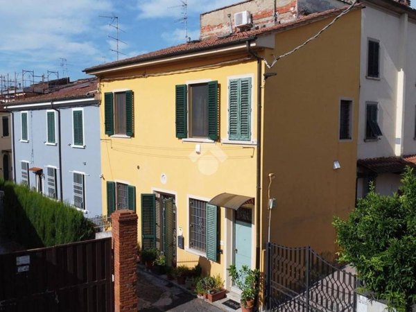 appartamento in vendita a Pistoia in zona Centro Città