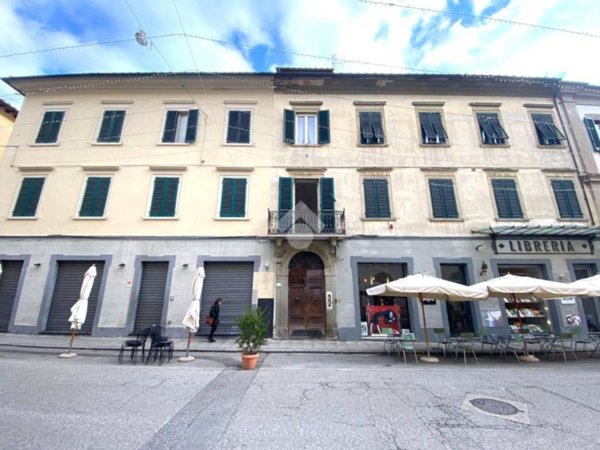 appartamento in vendita a Pistoia in zona Centro Città