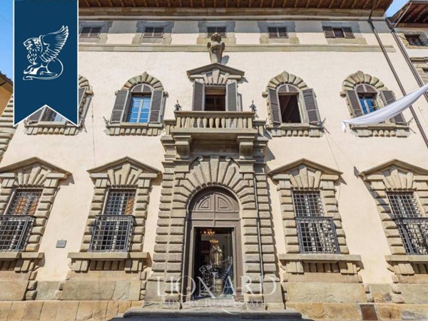 intera palazzina in vendita a Pistoia in zona Centro Città