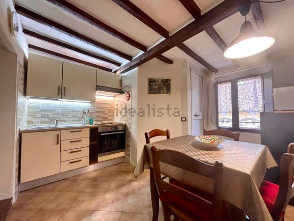 appartamento in vendita a Pistoia in zona Centro Città