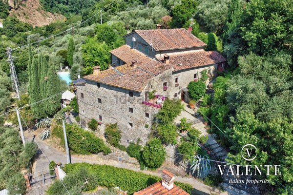 casa indipendente in vendita a Pistoia