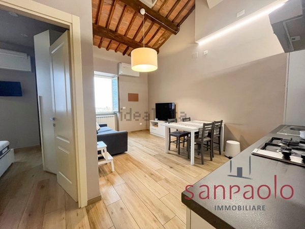 appartamento in vendita a Pistoia in zona Centro Città