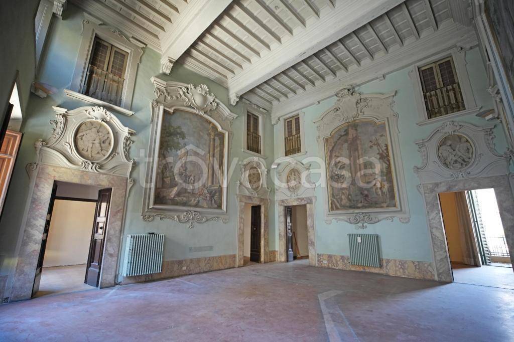 appartamento in vendita a Pistoia in zona Centro Città