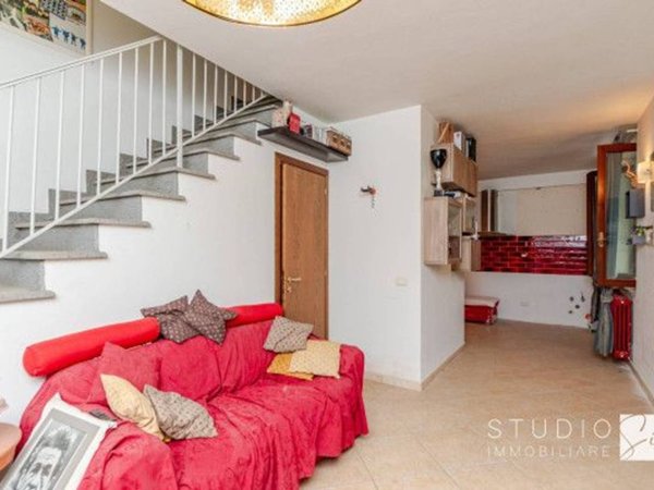 casa indipendente in vendita a Pistoia