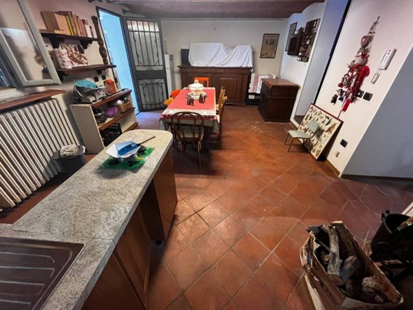casa indipendente in vendita a Pistoia in zona Centro Città