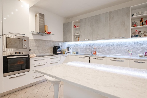 casa indipendente in vendita a Pistoia