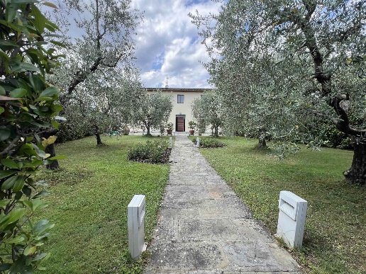 casa indipendente in vendita a Pistoia