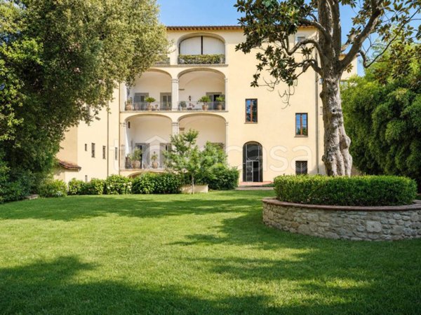 appartamento in vendita a Pistoia in zona Centro Città
