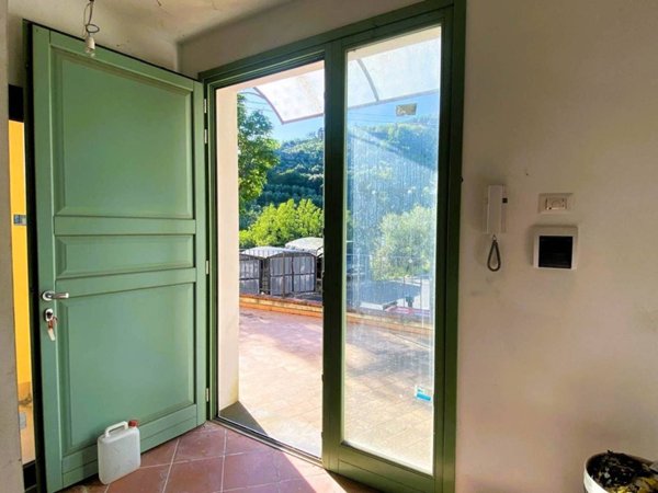 casa indipendente in vendita a Pistoia in zona Stadio