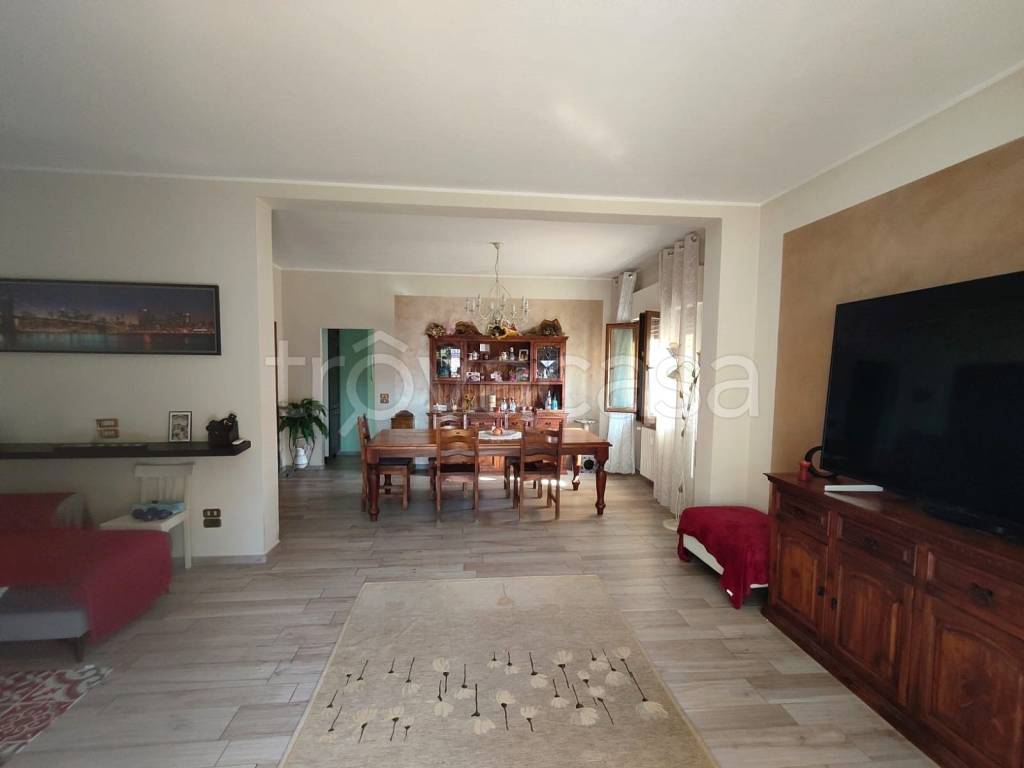appartamento in vendita a Pistoia in zona Centro Città