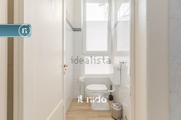ufficio in vendita a Pistoia in zona Centro Città