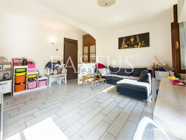 appartamento in vendita a Pistoia in zona Stadio