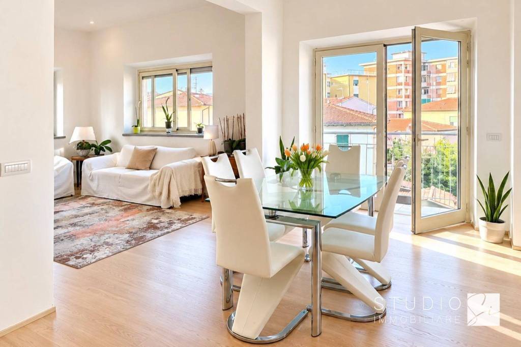 appartamento in vendita a Pistoia in zona Centro Città
