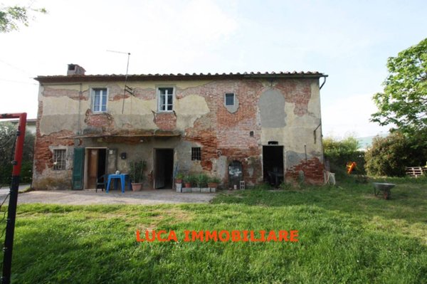 casa indipendente in vendita a Ponte Buggianese in zona Vione